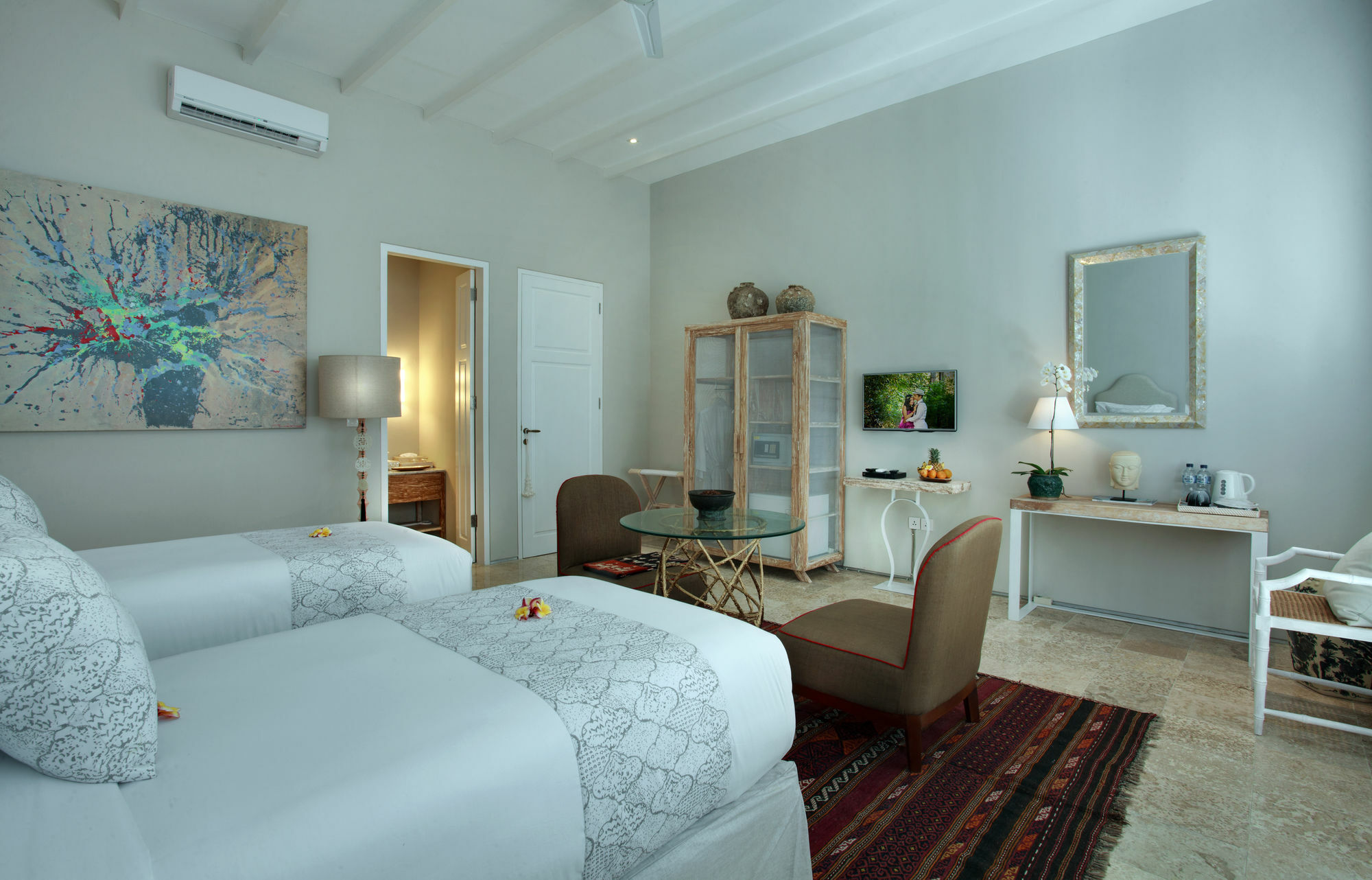 Room & Vespa 4 Seminyak Kültér fotó