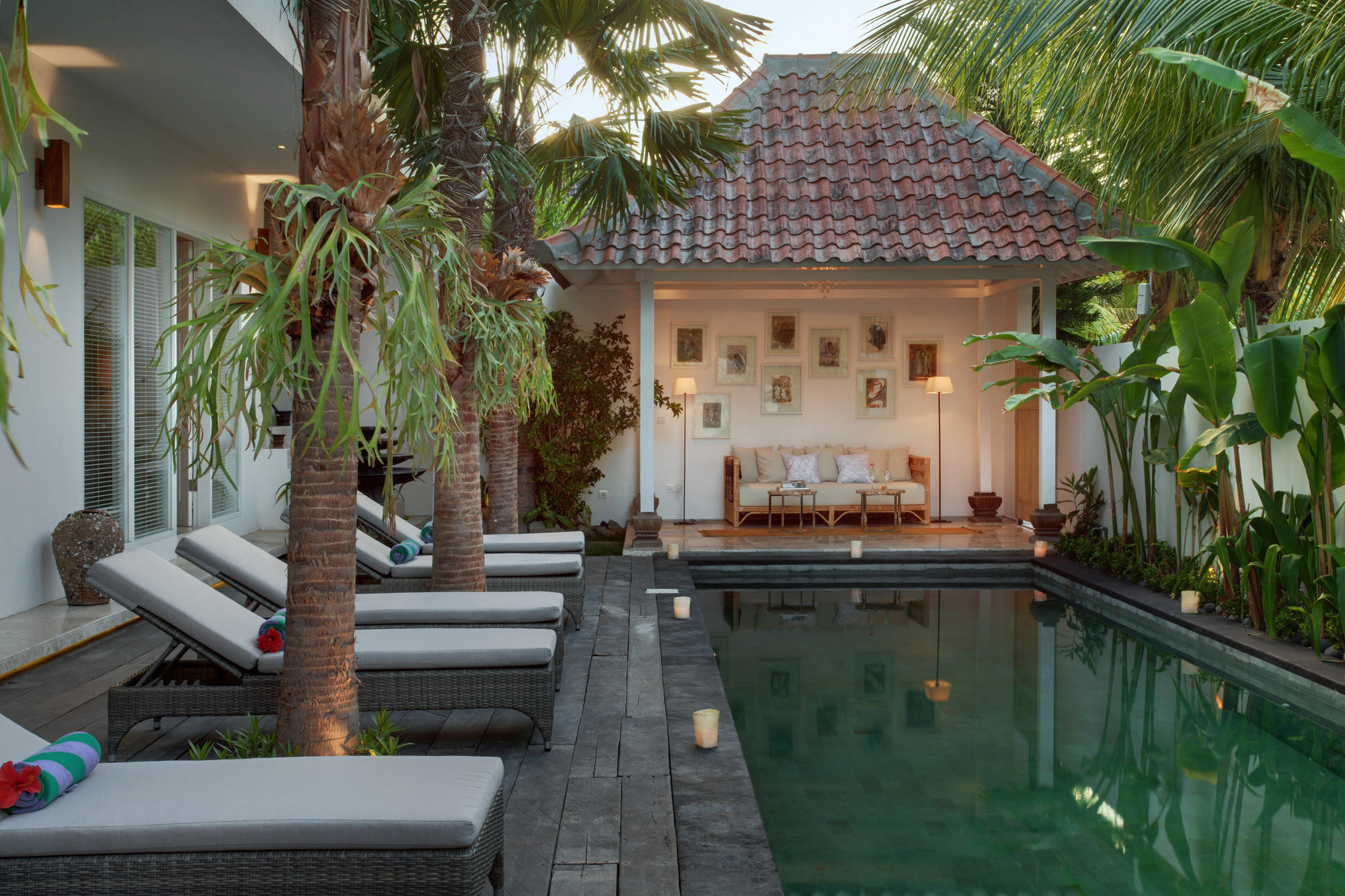 Room & Vespa 4 Seminyak Kültér fotó